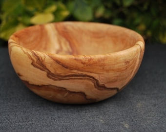 Olive Wood Salad Bowl  Ø 13 - 14cm  ** WOOD UNIQUE**