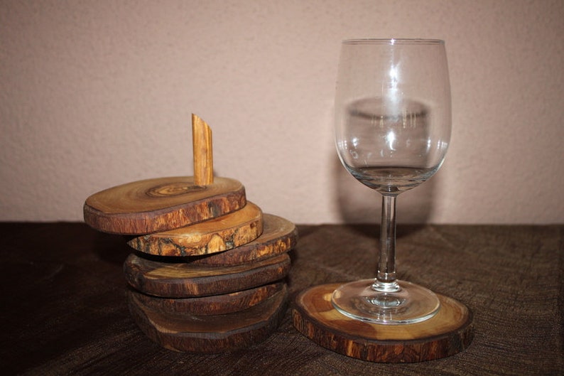 Set of 6 wooden coasters wooden olive & support image 1