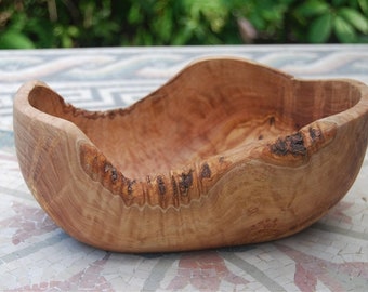 Olive Wood Fruit Bowl with Handle 25cm