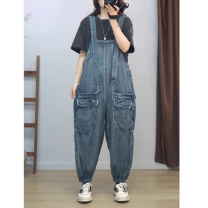 Womens Loose Fitting Fashionable Denim Cotton Dungarees Overalls With Big Pockets / Woman Casual Overalls/ Casual Dungarees / Jeans Overalls