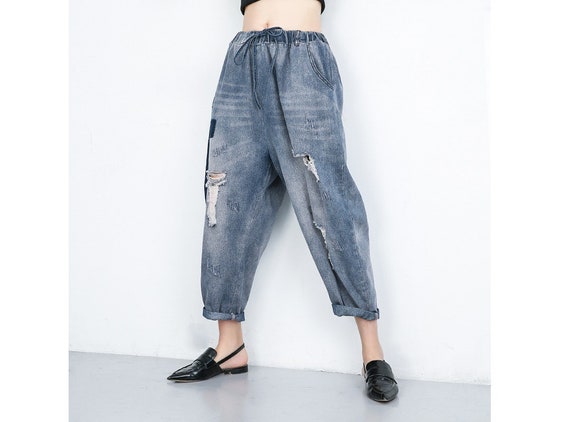 loose fit distressed jeans