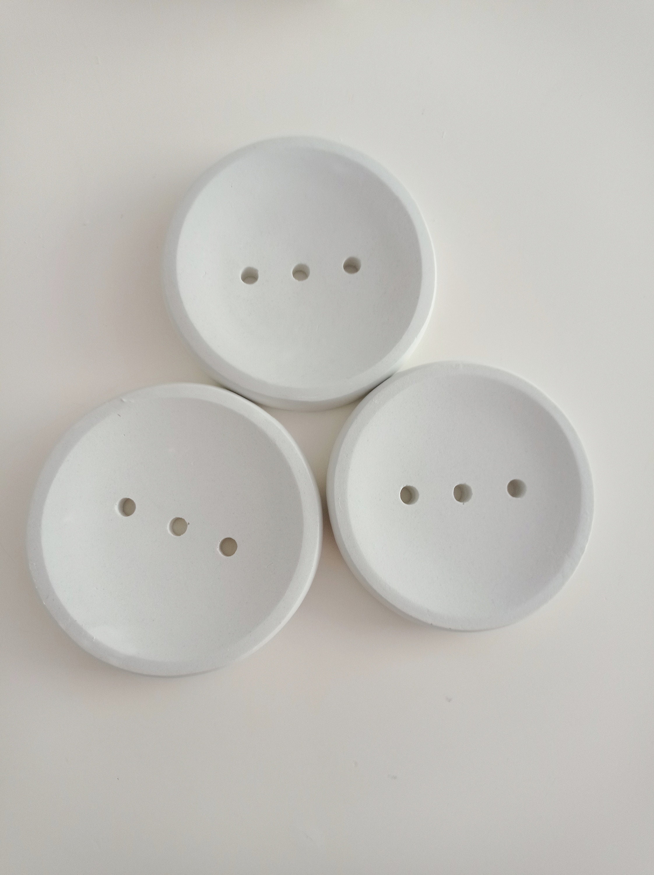 Porte - Savon Rond en Béton Blanc