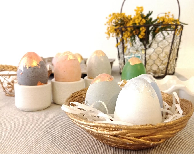 Easter decoration - Set of 3 colored concrete eggs