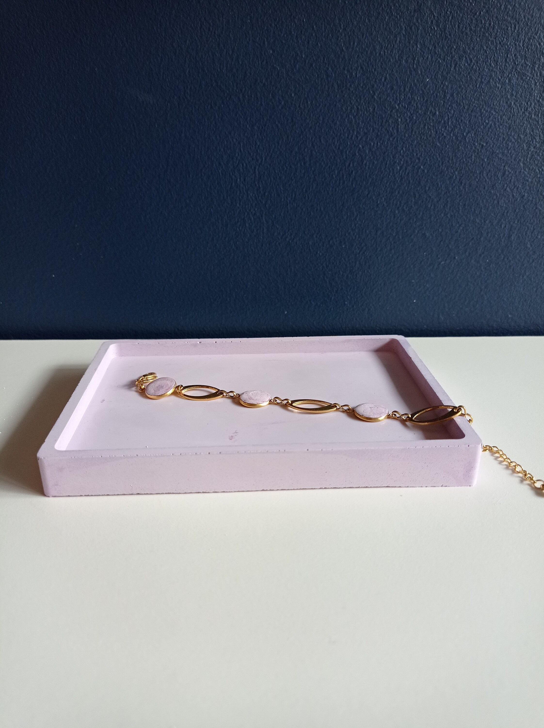 Vide-Poches Rectangulaire en Béton Lilas