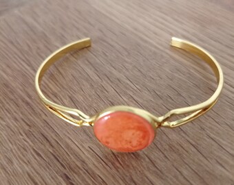 Gold stainless steel and ocher concrete bracelet