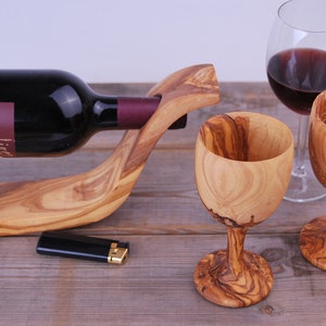 Olive wood, wine bottle holder & 2 wood Cup
