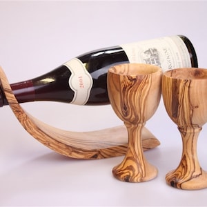 Olive wood, wine bottle holder & 2 wood Cup