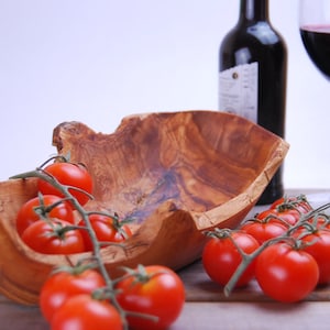 Olive Wood Salad Bowl ** WOOD UNIQUE**
