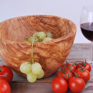 XXL Olive Wood Salad Bowl 25cm ** WOOD UNIQUE**