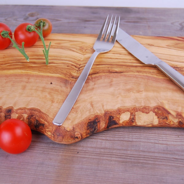 Cutting board/Olive wood chopping board