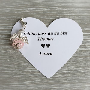 10 Beschermengel Hanger Polaris Engel + 10 Kaarten Doop Communie Roze Bruiloft Geluksbrenger Hart Verzilverd Gast Geschenk Personaliseerbaar
