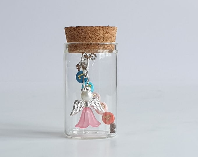Schutzengel Anhänger mit Glas personalisiert Engel Taufe Kommunion Hochzeit Glückbringer Charm versilbert Gastgeschenk Firmung Engelchen