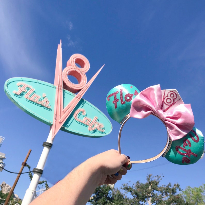 Flos V8 Cafe / Cars Land / Radiator Springs / Lightning - Etsy