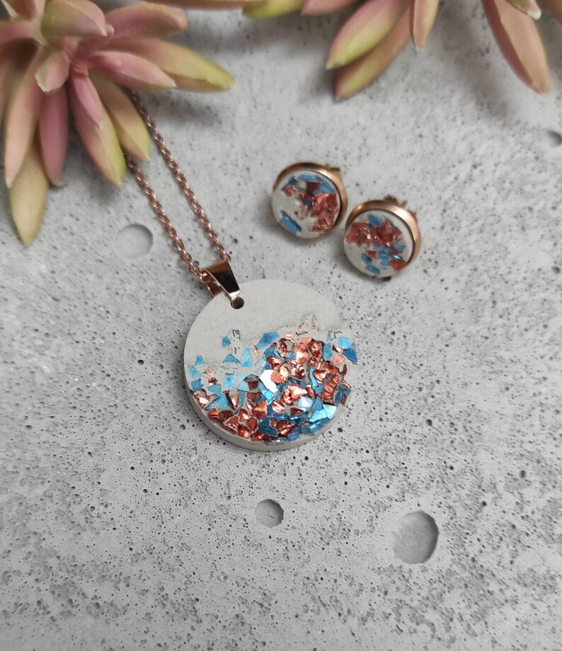 Concrete jewelry set Azura concrete jewelry/chain/handmade/earrings/medallion/concrete jewels/blue/copper decorated image 6