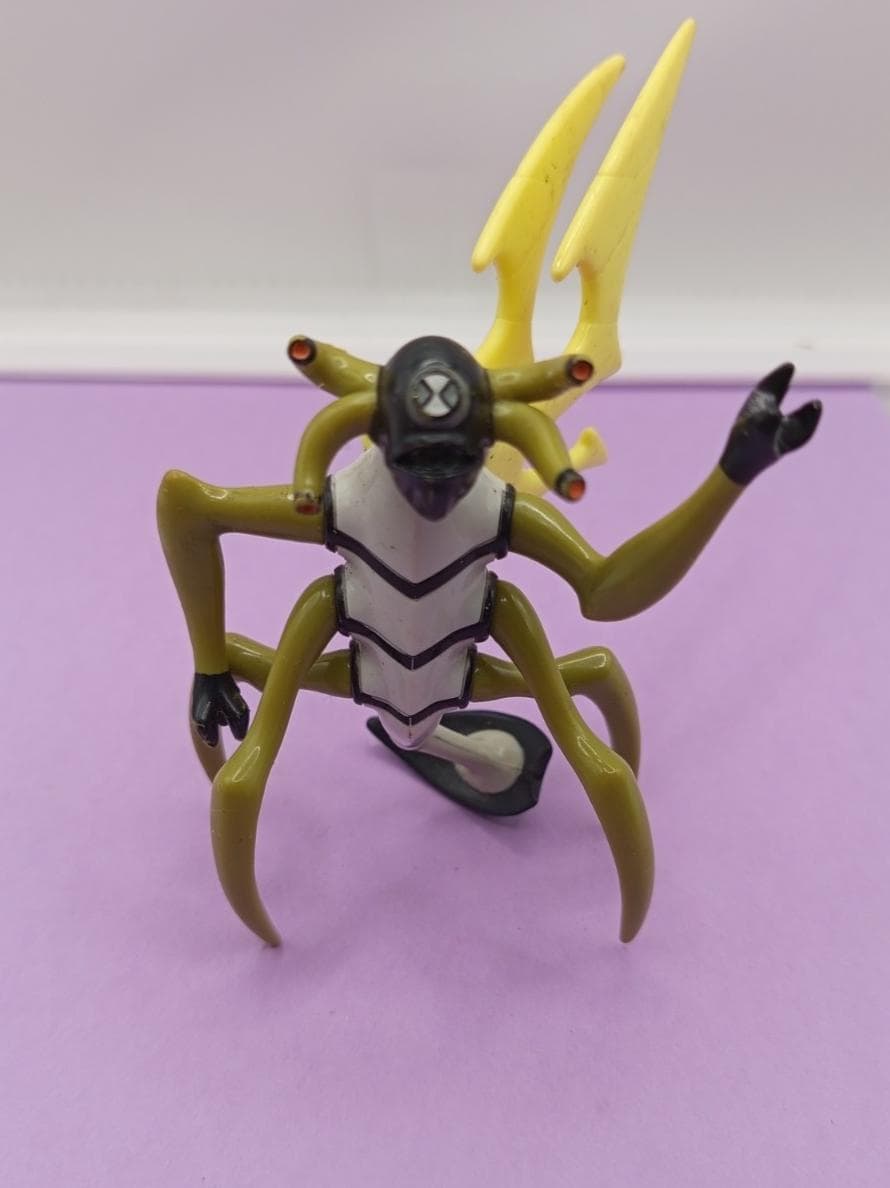 Ben 10 mini figures - Etsy 日本