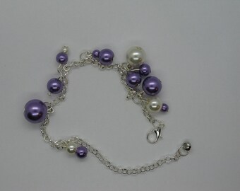 Bracelet with purple pearls
