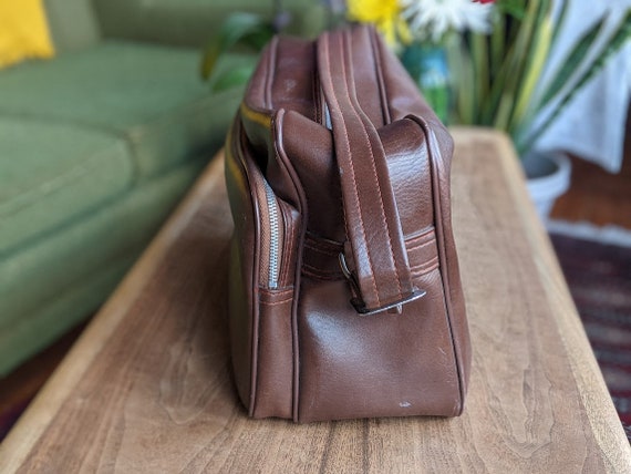 brown strap shoulder bag | faux leather vinyl off… - image 5