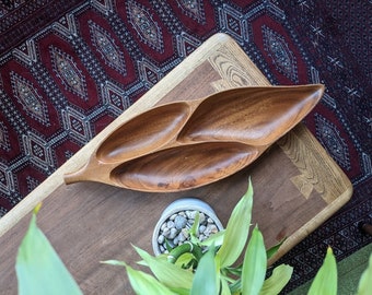 vintage monkeypod wood leaf tray | bohemian eclectic sectioned divider coffee table tray