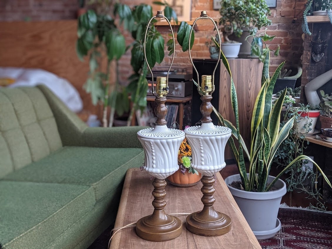 Antique 2024 farmhouse lamps