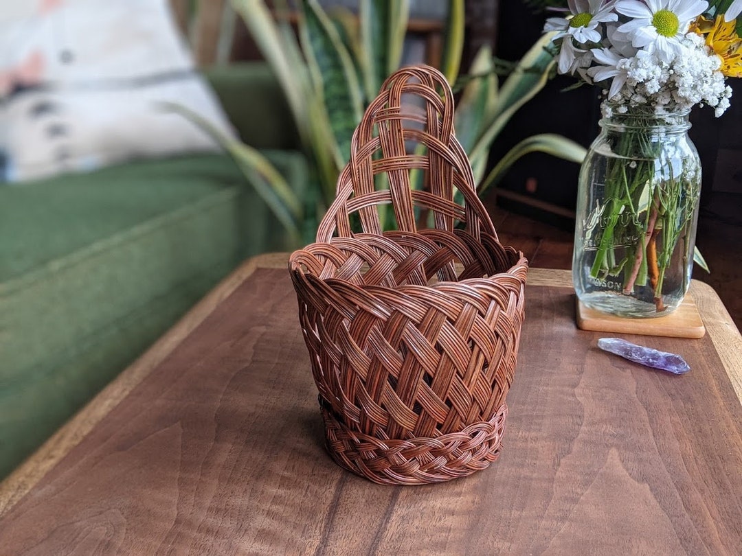 Small Woven Wicker Basket Boho Bohemian Eclectic Vintage
