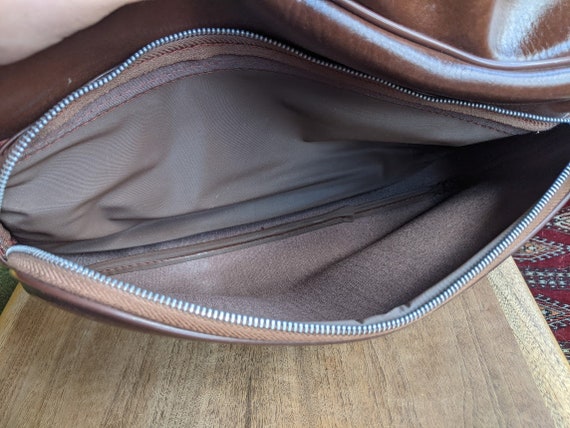 brown strap shoulder bag | faux leather vinyl off… - image 9