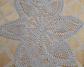 New hand crocheted 15"x21" Beige pineapple doily.  Beautiful for table centerpiece and washable!