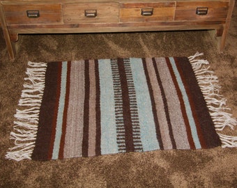 Handwoven Alpaca Wool Rug, Weaving