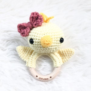 Crochet pattern baby rattle chick Lilou image 2