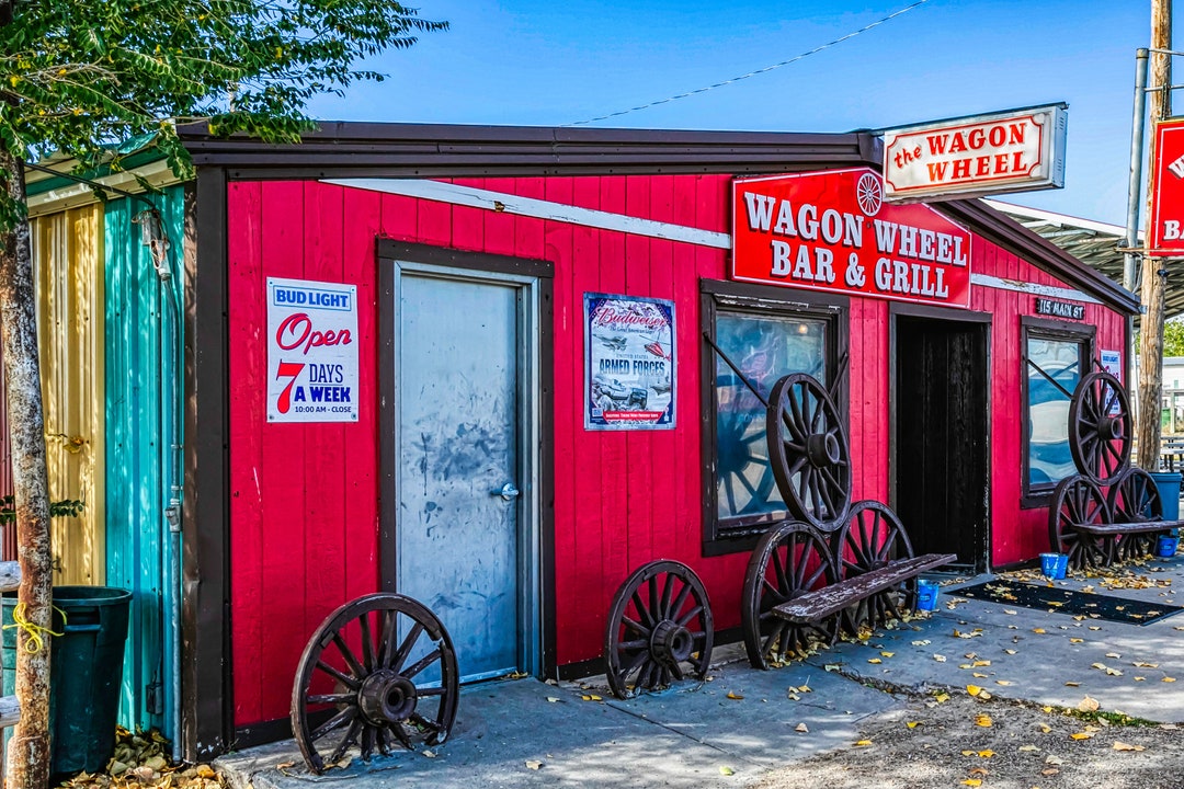 Wagon Wheel Bar & Grill, South Dakota, Photography, Bar Photography