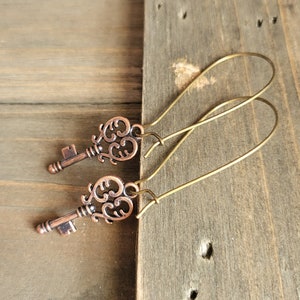 Bronze Bohemian Key Earrings- Handmade Earrings- Brown Earrings- Metal Earrings- Bronze Earrings- Copper Earrings- Boho Earrings- Key Charm