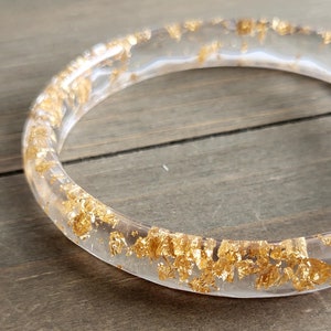 Gold Flake Resin Bangle- Real Gold Flake Jewelry- Resin Bracelet- Clear Bangle- Bangle- Gold Bracelet - Resin Bangle- Petite Wrist Bracelet