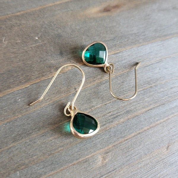 Emerald Green Diamond Earrings- Handmade Earrings- Stone Earrings- Green Earrings- Gold Earrings- Natural Earrings- Green Diamond- Emerald