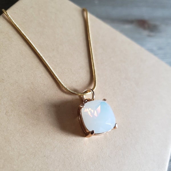 Opal Stone Necklace- Opal Resin Necklace- 18 Karat Gold Necklace Chain- Real Gold Necklace- Opal Necklace- Crystal Necklace- Crystal Pendant