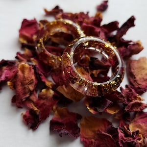 Rose Petal Resin Ring-Gold Flake Jewlry- Red Rings- Dried Flowers- Gold Rings- Valentines Gifts- Gifts For Her- Flower Gifts- Stacking Rings