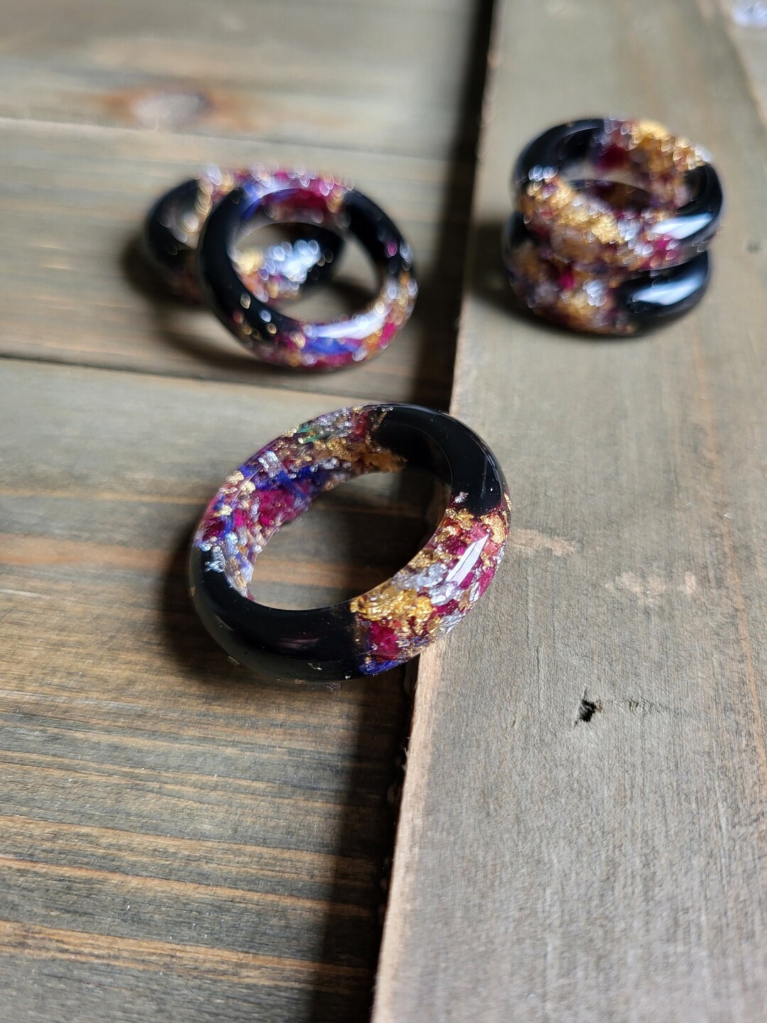 Black Enchanted Garden Resin Ring Silver Flake Jewlry Flower Rings