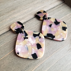Pink Tortoise Resin Earrings- Handmade Earrings- Resin Earrings- Statement Earrings- Pink Earrings- Lightweight Earrings- Large Earrings