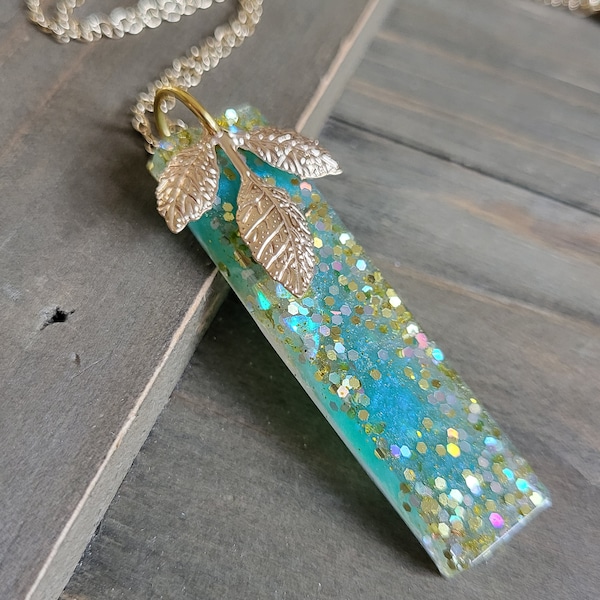 Glittering Blue Gold Resin Bar Necklace- 18 Karat Gold Necklace Chain- Real Gold Necklace- Resin Necklace- Resin Pendant- Resin Necklace