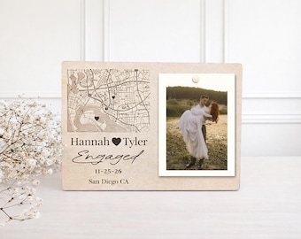 Marco de fotos con mapa de compromiso, regalo de boda, mapa personalizado del lugar donde nos conocimos, regalo para pareja comprometida