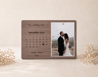 Married Calendar Photo Frame Personalized Wedding Gift for Couple Custom Picture frame