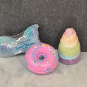 Natural Bath Bomb Unicorn / Miniature Donut Bath Bomb