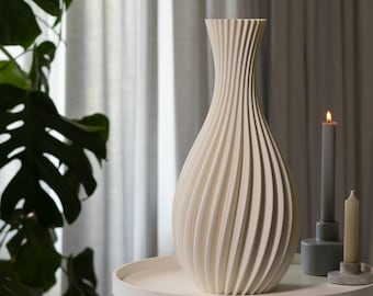 Cremeweiße Spiralvase ROSA - 3D Gedruckte Vase mit verdrehtem Design - aus recyceltem Bioplastik
