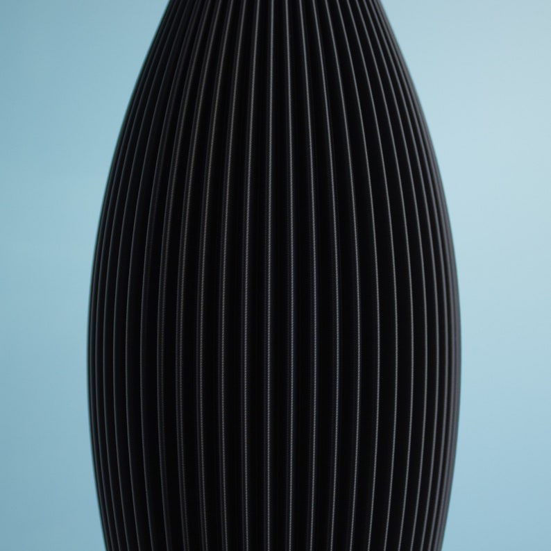 Floor Vase STELLA Matte Black, 3D Printed Striped Decoration Vase for Dried Flowers Made from Recycled Bio-Plastic image 5