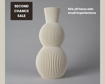 Second Chance 50% off - Vase NOVA - Cream White - Striped 3D Printed Vase with Ribbed Texture - Recycled Bioplastic - 40cm