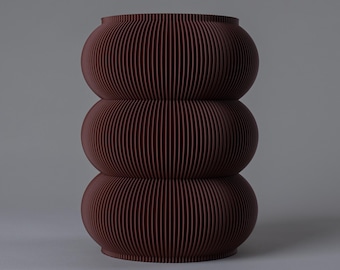 Burgunderrote Blumenvase EMMA - Gerippte Textur - Verspieltes Design - Wasserdichter Glaseinsatz - 3D-Druck aus 100% recyceltem Bioplastik