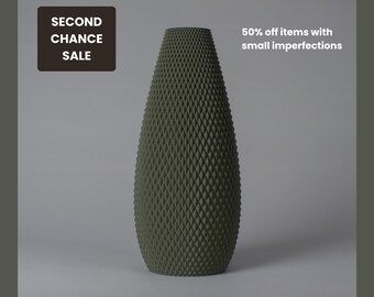 Second Chance 50% off - Oval Vase FLUX with Geometric Pattern - 3D Printed Vase for Dried Flowers - Recycled Bioplastic - Olive - 35 cm