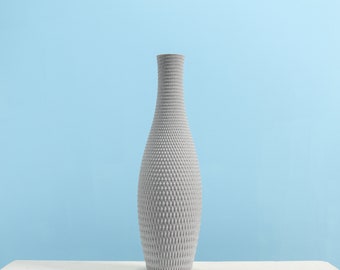 Grey Floor Vase DIAMOND for Dried Flowers, 3D Printed Home Decor Made from Recycled Bio-Plastic