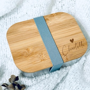 Stainless steel lunch box with wooden lid - Personalized with name - Engraved lunch box for children - Metal lunch box with engraving