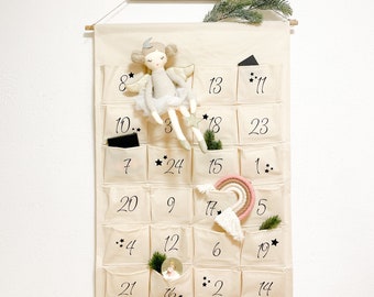 Calendario dell'Avvento personalizzato per bambini, grande | 24 tasche da riempire con i nomi | Calendario di Natale in tessuto con legno e juta
