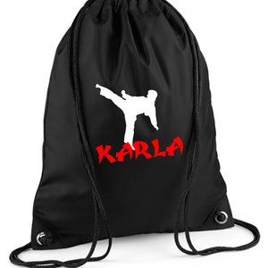 Turnbeutel mit Namen | Motiv Karate Kampfsport | inkl. Namensdruck | personalisieren & bedrucken | Sportbeutel zum zuziehen für Jungen