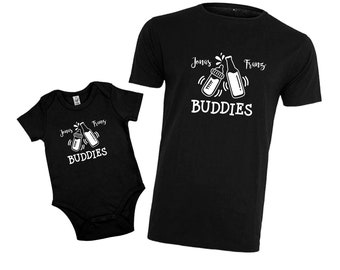 personalisierter Baby Body | Buddies mit Milchflasche & Bierglas | bedruckt mit Namen vom Papa und Kind | lustiges Geschenk zum Vatertag